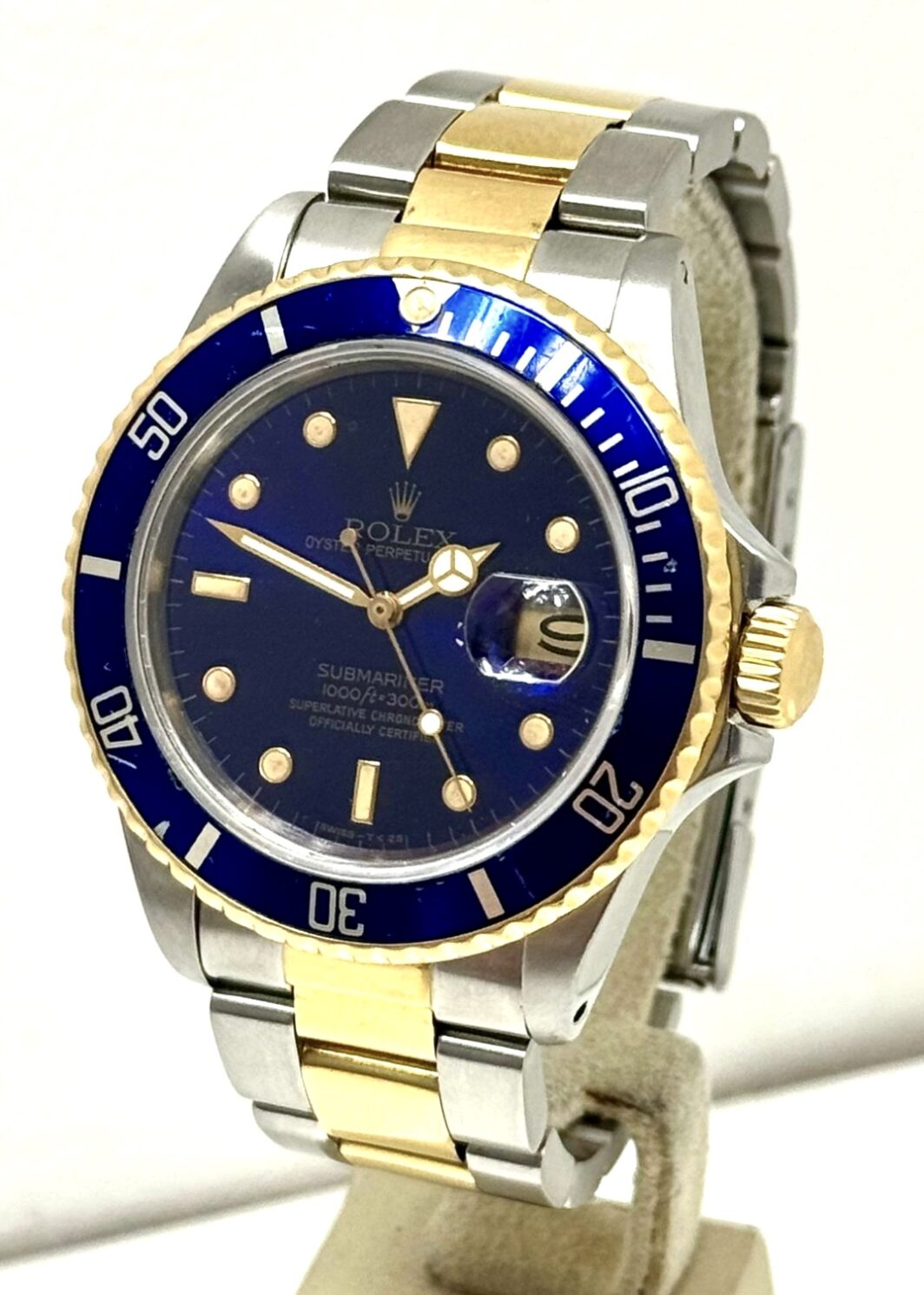 Rolex Submariner Date Stahl/Gold Purple Dial Ref. 16803 aus 1985