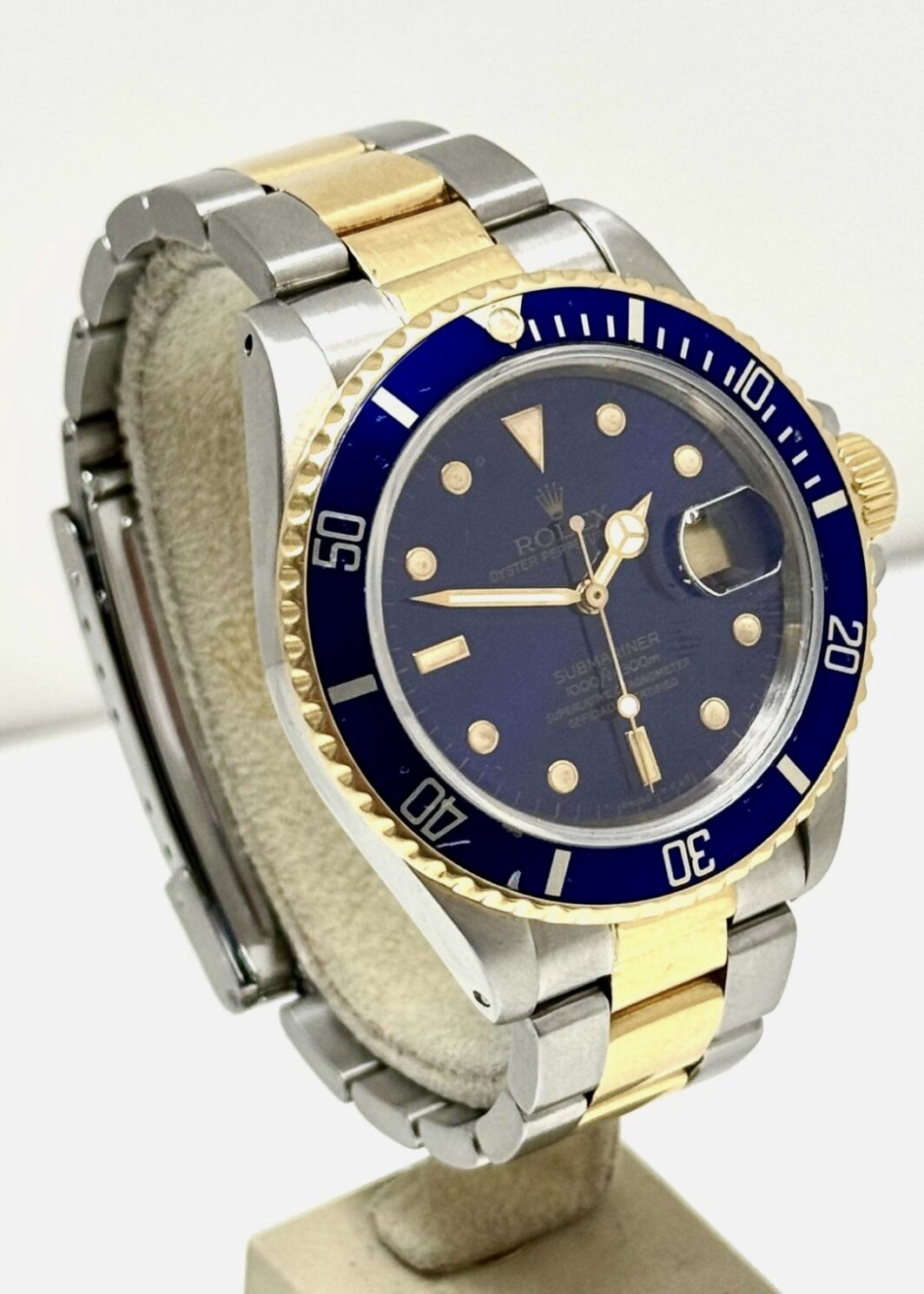 Rolex Submariner Date Stahl/Gold Purple Dial Ref. 16803 aus 1985
