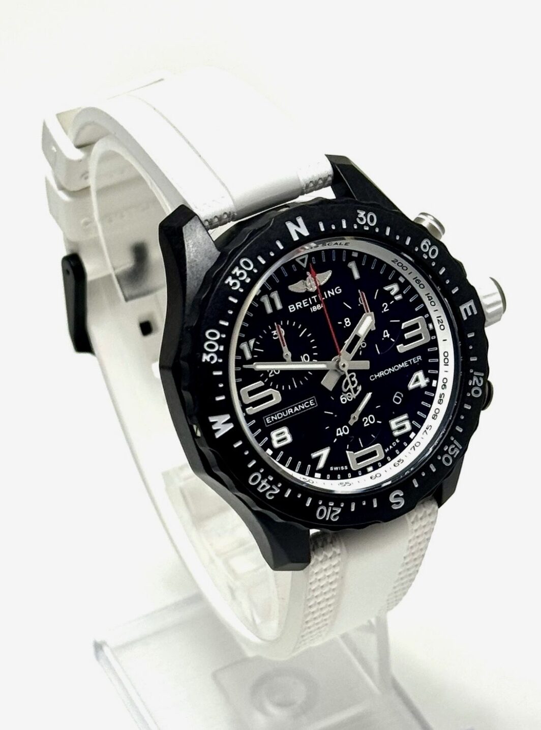 Breitling Endurance Pro 38 in Weiß NEU Box und Papiere 2026