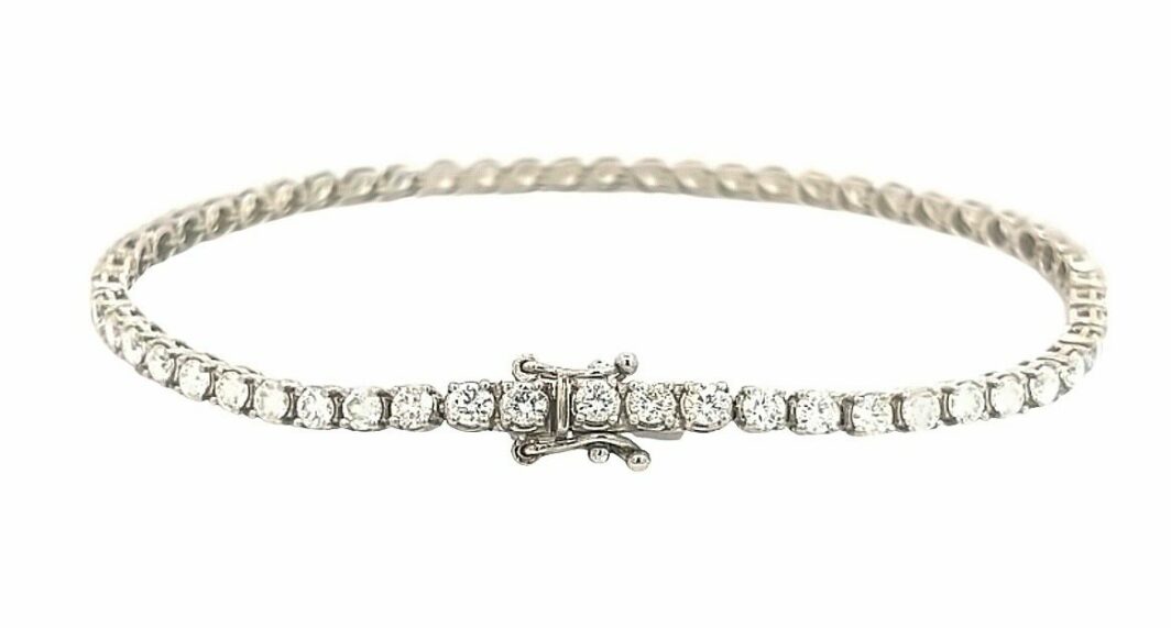Diamant Armband Tennisband mit 5,6 Carat Diamanten 750 Weißgold